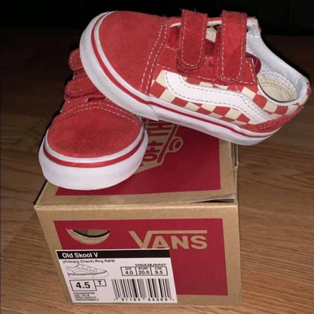 Boys vans size 4.5